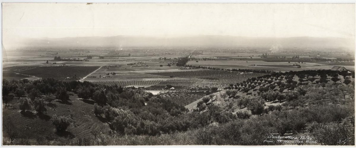 before-it-was-silicon-valley-the-santa-clara-valley-was-a-land-of-orchards-and-farmland-this-photo-taken-from-the-top-of-mount-hamilton-in-1914-shows-the-wide-expanse-of-the-valley