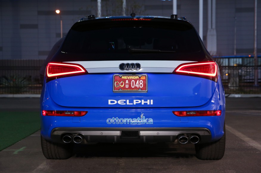 Audi-SQ5-Delphi-autonomous-car-rear-876x583